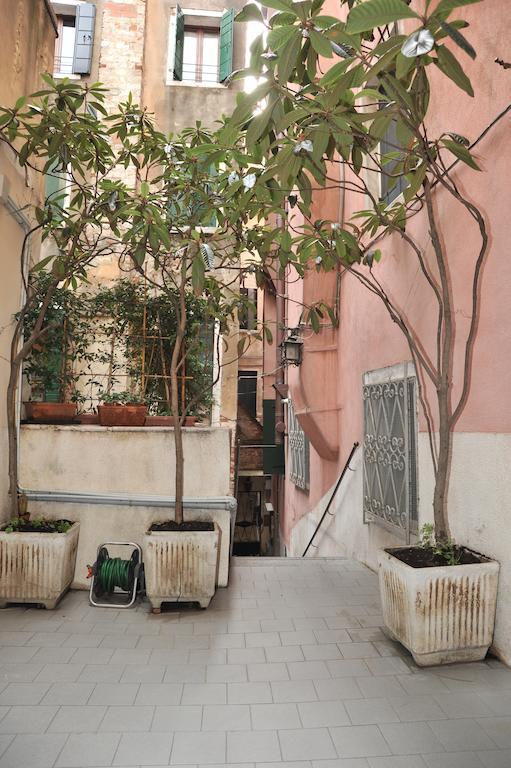 3C B&B Veneza Exterior foto